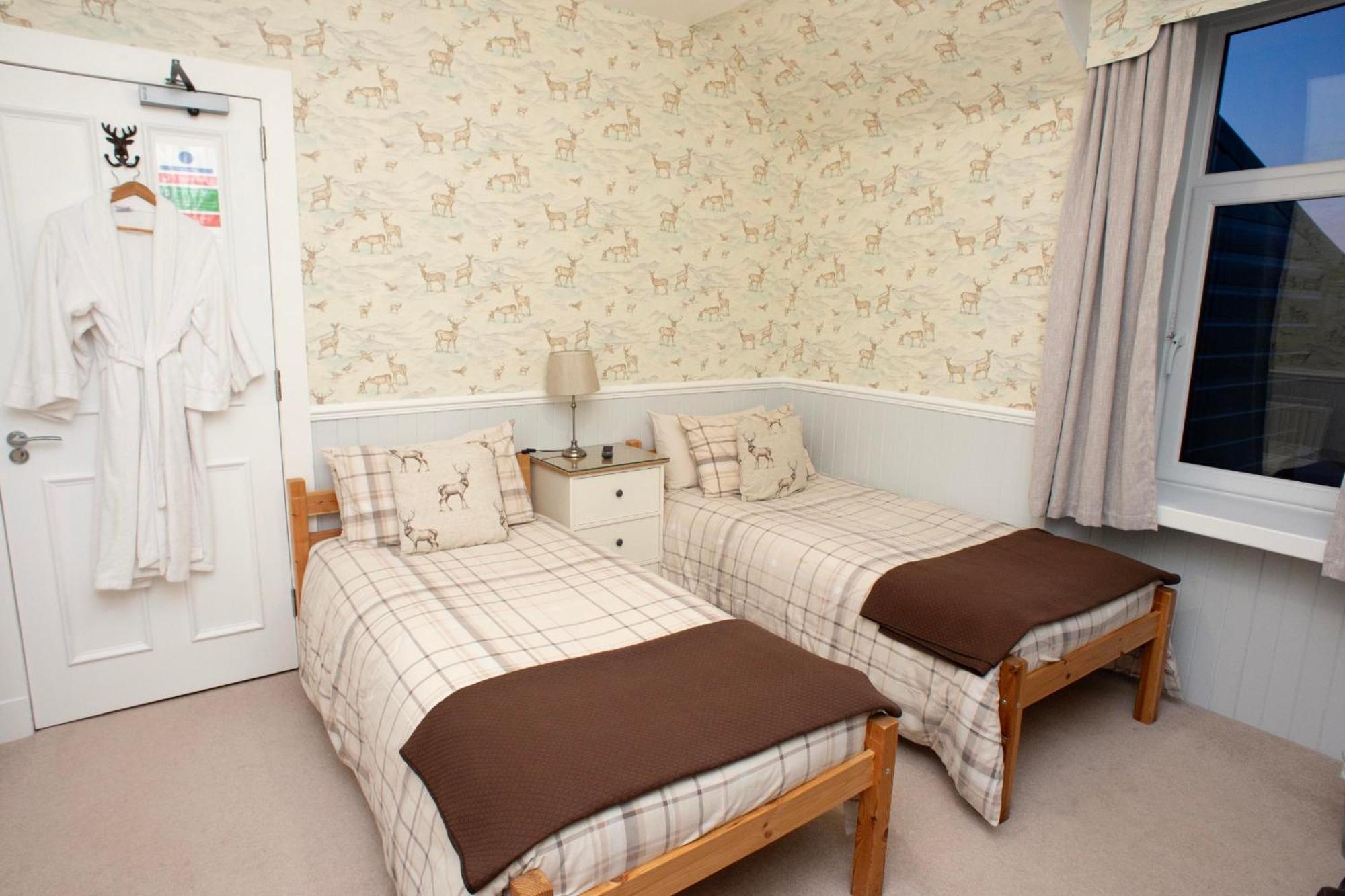 Dunvegan Bed & Breakfast Дъфтаун Екстериор снимка